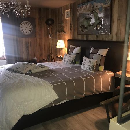 Le Relais De Chassepierre Hotel Luaran gambar